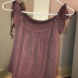 American eagle off the shoulder flowy top
